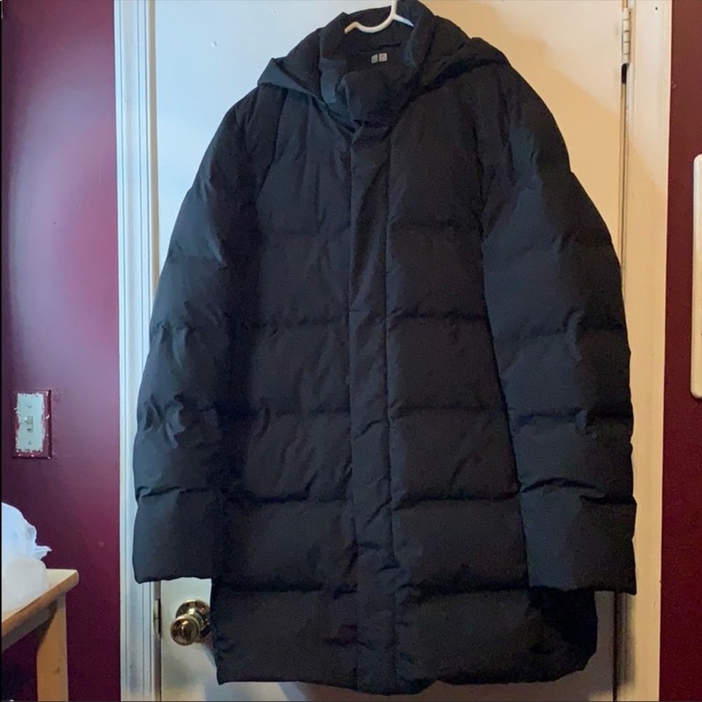 UNIQLO Men’s Seamless Down Coat Black Size Large